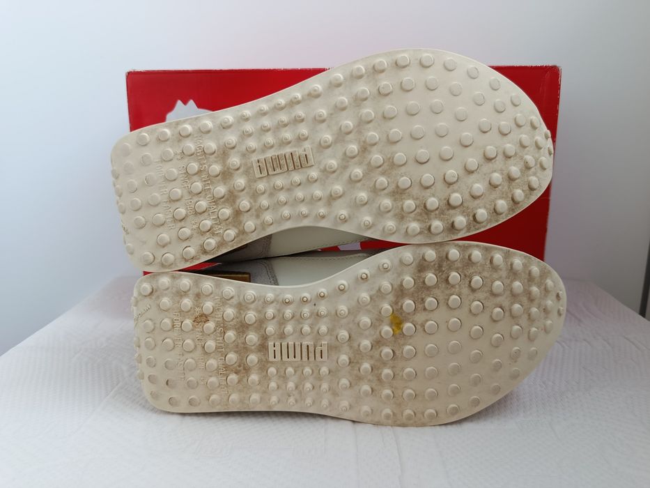 Кросівки жіночі PUMA mile rider metelic 37r / 23cm ( original). 
Розмір 37r /23cm.
Підійдуть на на стопу 23см .