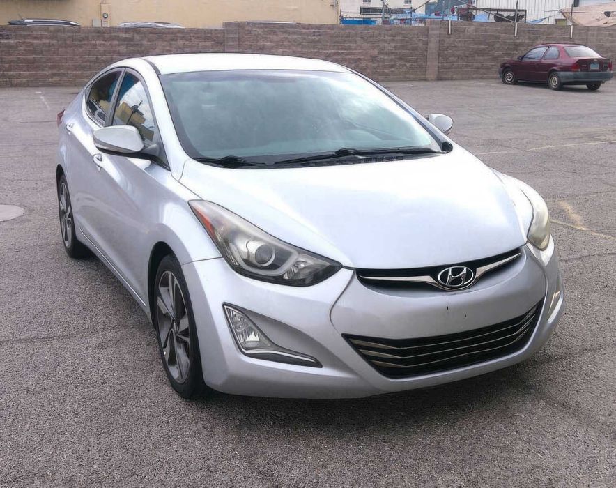 Hyundai Elantra SE      2014