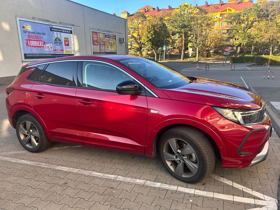 Sprzedam Opel Grandland 1.6 Hybrid Plug-In | 224 KM | 58 000 km | Serw