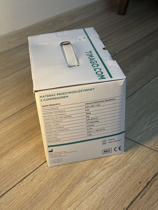 Materac przeciwodleżynowy z kompresorem