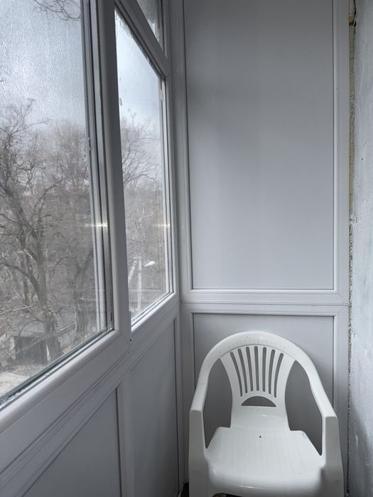 Здам подобово 3-кімнатну картиру.