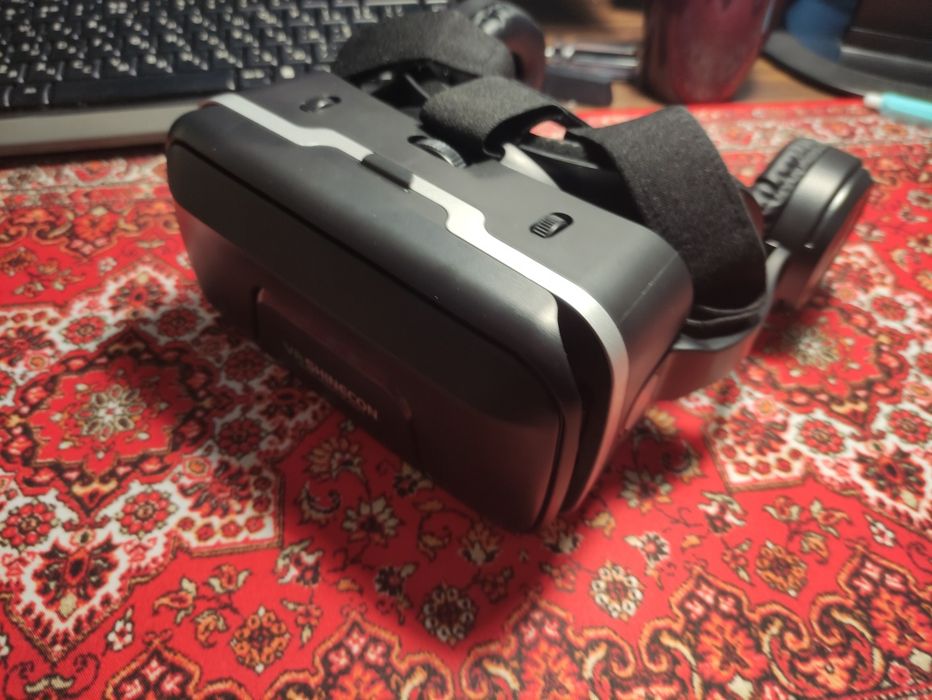 Шлем виртуальной реальности Shinecon VR SC-G04DEA для телефона
