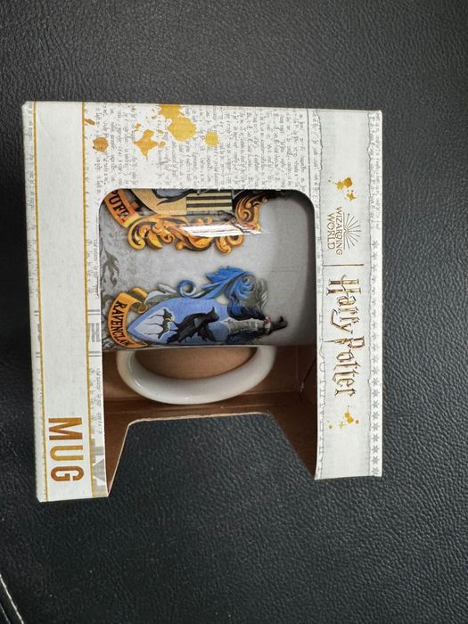 Nowe kubki z kolekcji Harry Potter.
Porcelanowe. Cena dotyczy 1 sztuki.