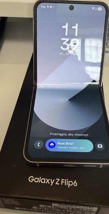 Telefon Samsung Galaxy Z Flip 6 12/256GB Silver Shadow PL