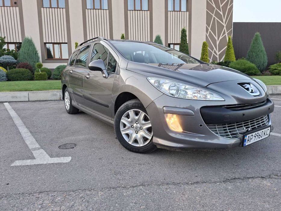 Продам авто  Peugeot 308 sw 1.6 бензин 2009г.
