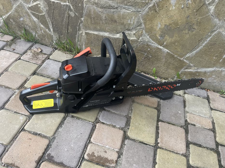 Бензопила Дніпро-М DSG-45H