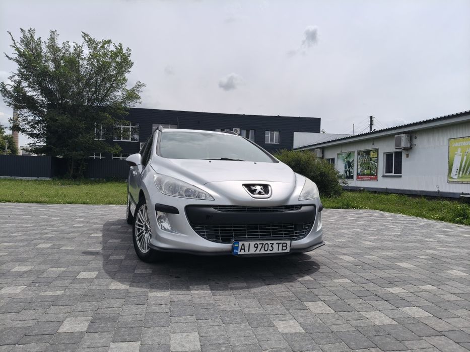 Продам Peugeot 308 SW.