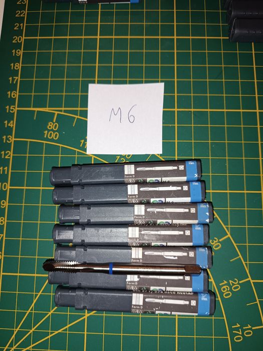 Gwintownik maszynowe i würth M4  M6 M10