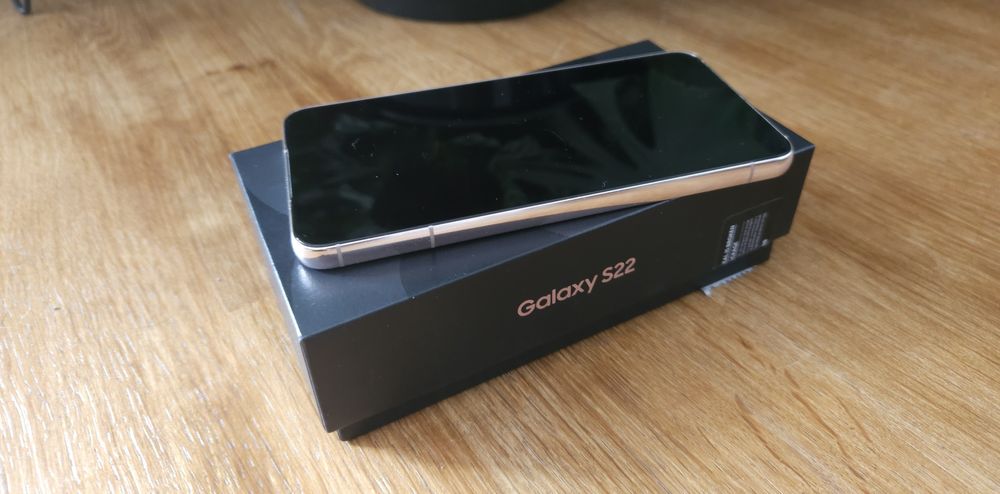 Samsung Galaxy S22