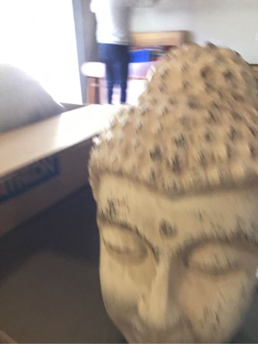 Buda em gesso decorativo