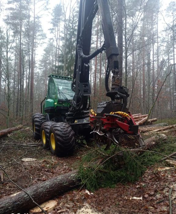 John Deere 1470D  Harvester John Dere 1470D