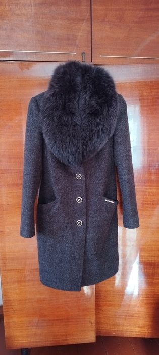 Жіноче зимнє пальто