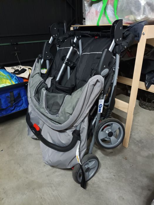 Carrinho de Passeio Duplo - Gêmeos