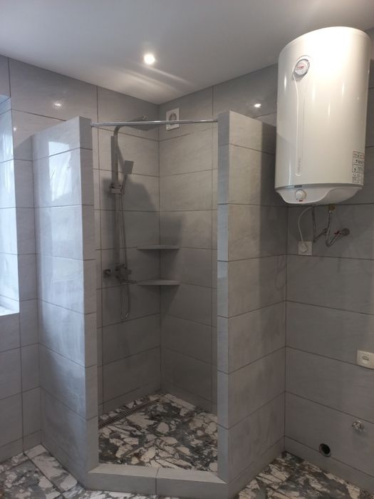 Ремонт квартир та будинків.