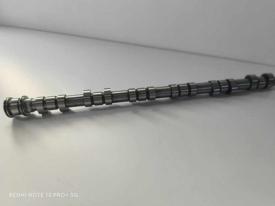 nowy wałek rozrządu ssący (OEM: 11317576160) – BMW N55 / S55