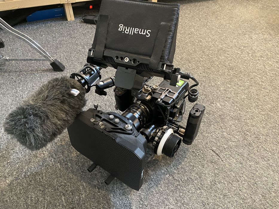 Blackmagic POCKET 4K + Full RIG