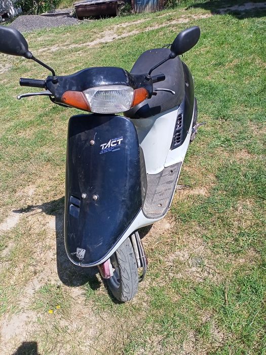 Продам хонду такт 16