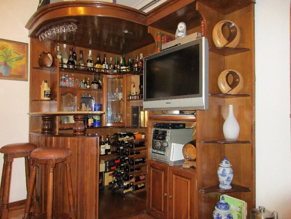 BAR de CANTO em Castanho