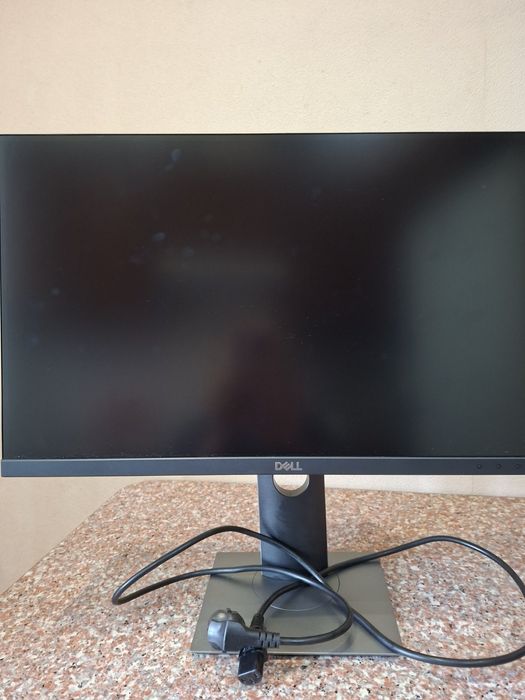 Dell P2418D — 24" 2K IPS монітор