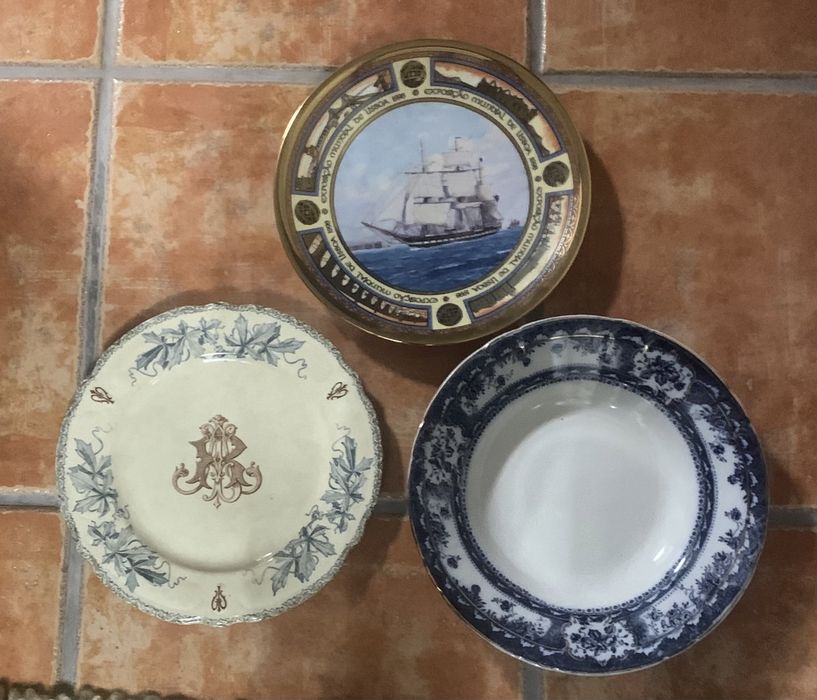 Collectible Plates430893827390842881