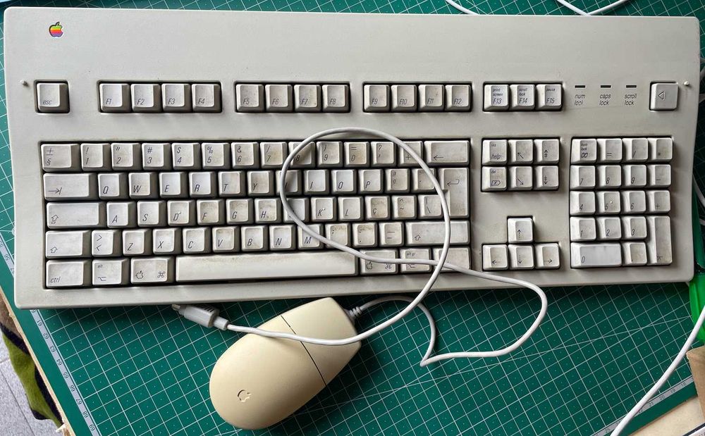 Apple Macintosh Quadra 650 ano 1994