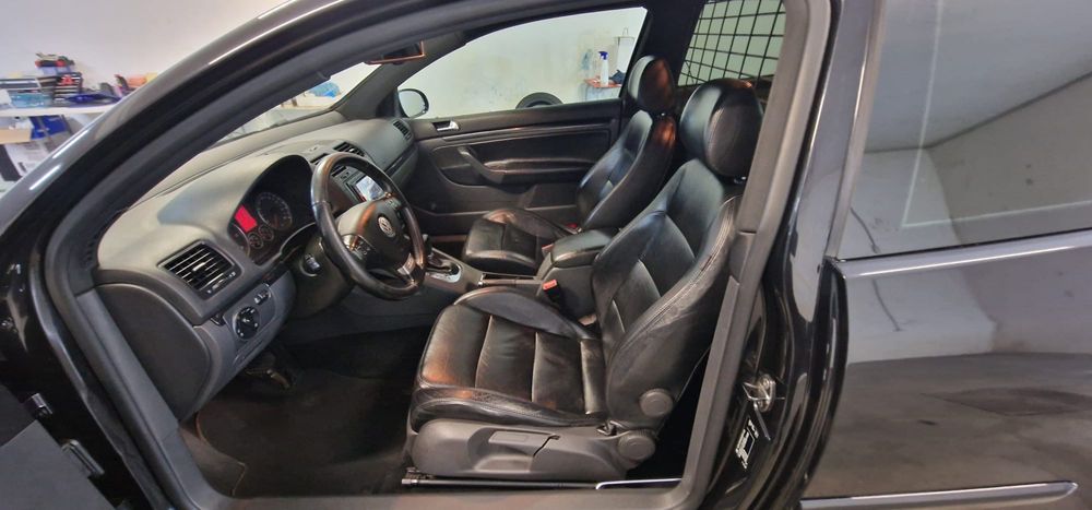 Vw Golf V 2.0 Tdi caixa dsg