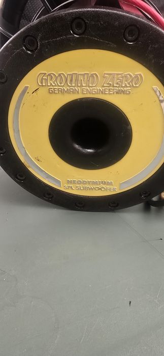 Vendo subwoofer ground zero Neo