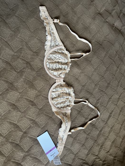 Бюстгалтер новий 70B