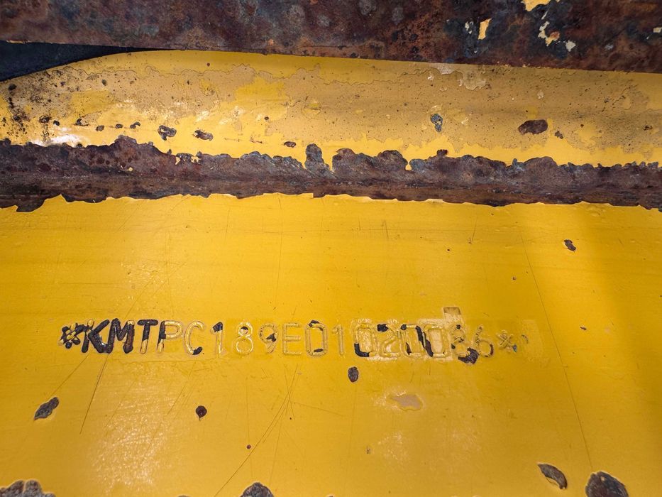 2007 Komatsu PC138US-8 Escavadora Giratória de Rastos