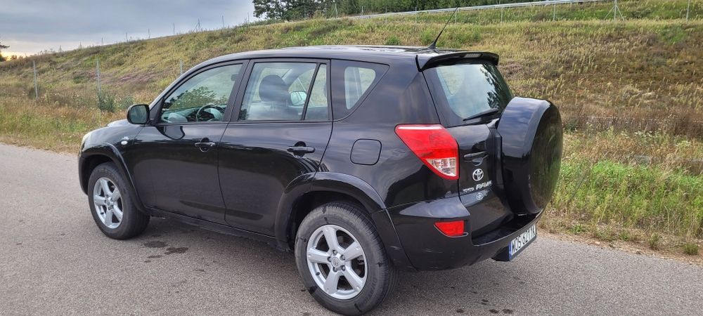 Toyota RAV-4 2006 r 4x4 2.2 D 177KM 145tys km Giełczyn • OLX.pl