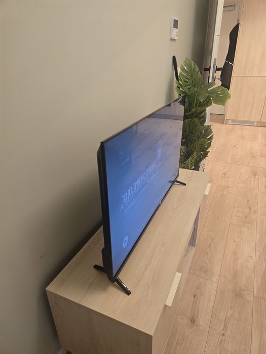 Telewizor Olive 38” – stan bardzo dobry