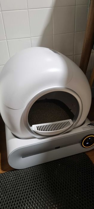 Vendo caixa de areia com limpeza automático