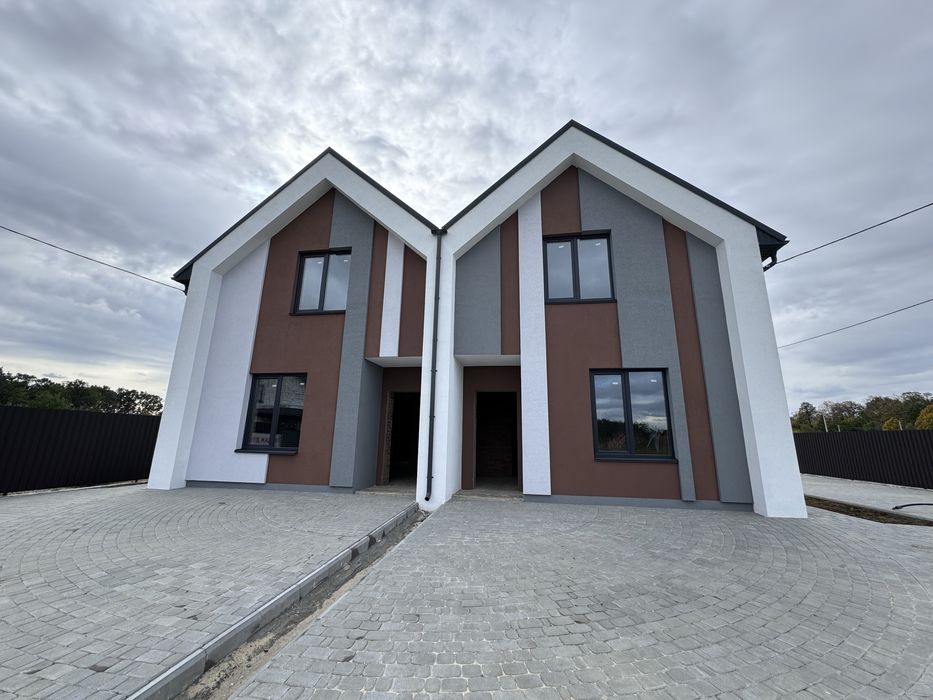 Дуплекси біля ЖК Софія