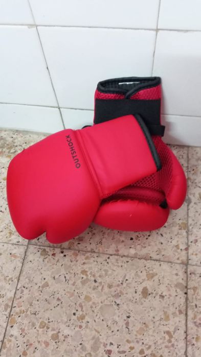 Boxe - luvas e pera ( punchingball )