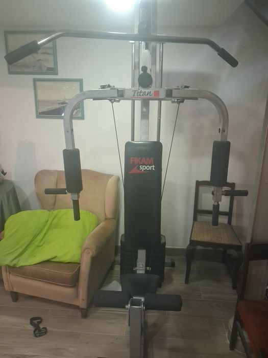 Maquina de musculação multi funções
