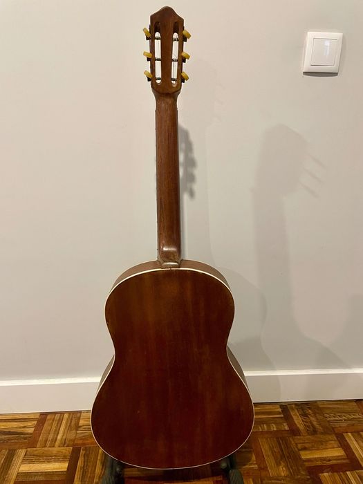 Guitarra J. Castelluccia Paris