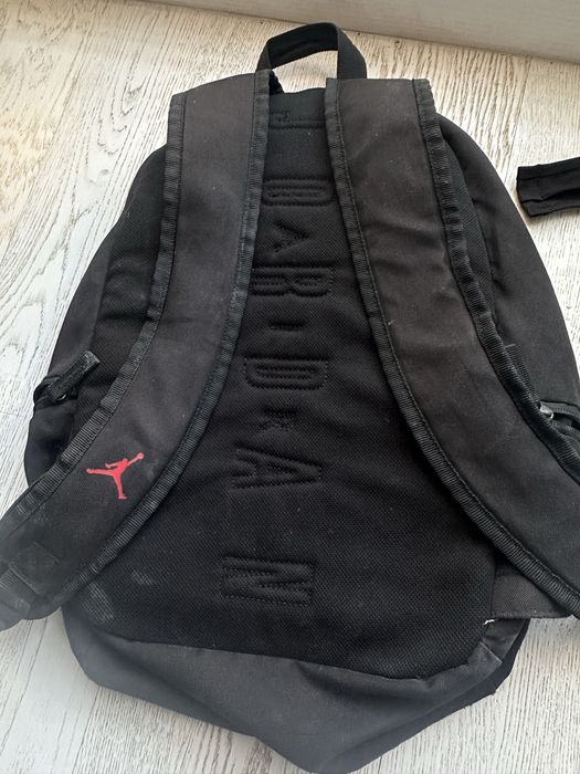 чорний рюкзак nike