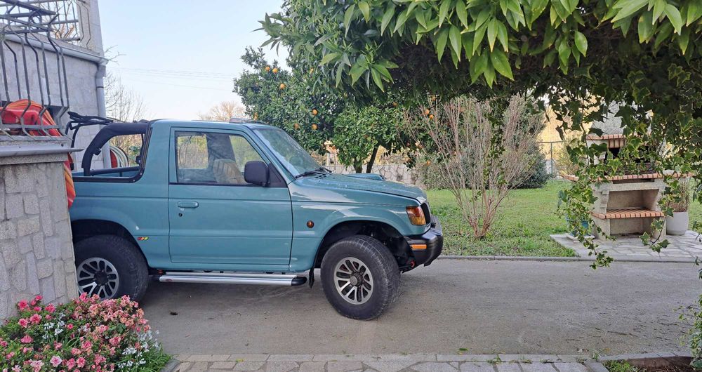 Mitsubishi Pajero — fotografia 11