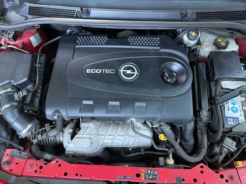 Opel Astra GTC 2.0 CDTI | Felgi 20" | Bi-Xenon | Infinity | Po wymianie rozrządu
