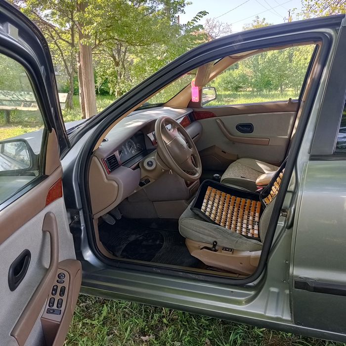Продам авто иранец 1.8 2007 год  срочно