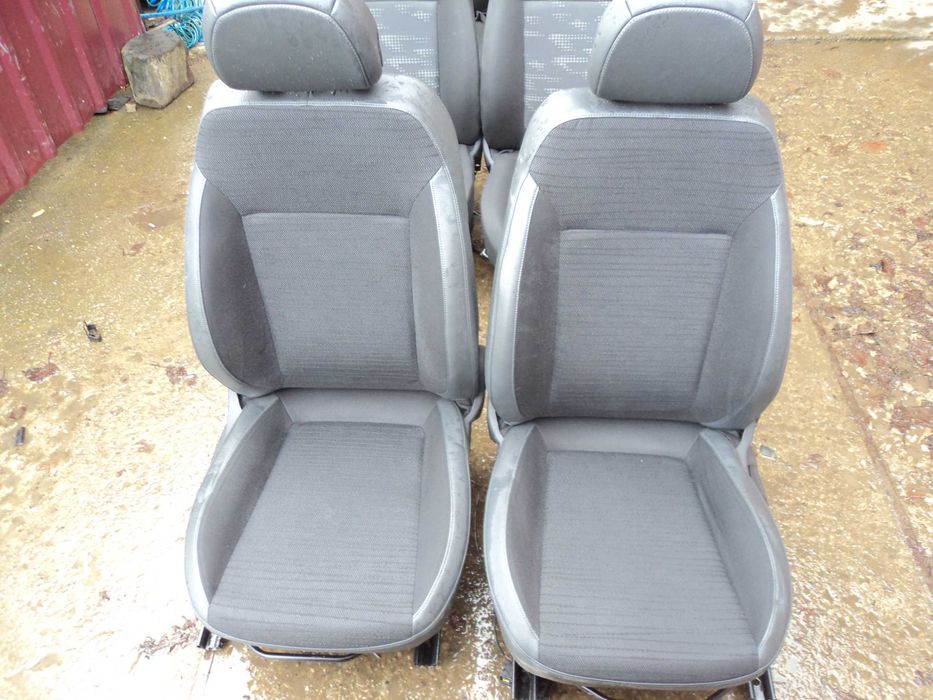 Опель корса Д сидіння сидения ваз бмв ауді форд сітроєн пежо: 3 800 грн ...