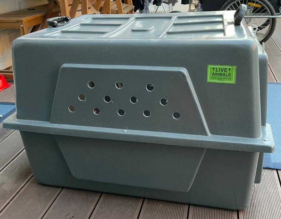 Caixa de Transporte de Cão Médio / Grande Usada 1 vez