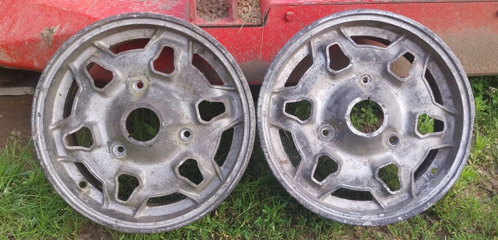 Felgi aluminiowe do Renult R4 z lat 80