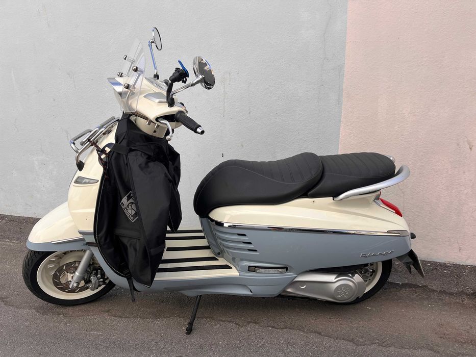Peugeot Django 125cc Scooter