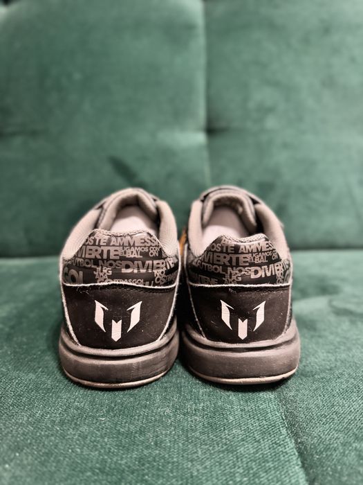 Buty dziecięce firmy Adidas