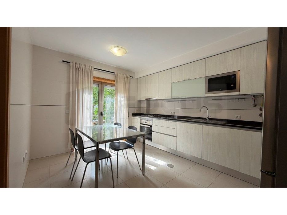 Apartamento T1+1, mobiliado - AVEIRO / Glicínias