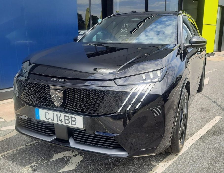 Peugeot E-5008 97 kWh Long Range GT
