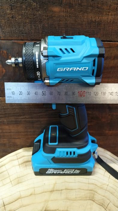 Шуруповерт ДА 20/2 DFR Гранд з'ємний патрон  Чехія +комплект насадок.