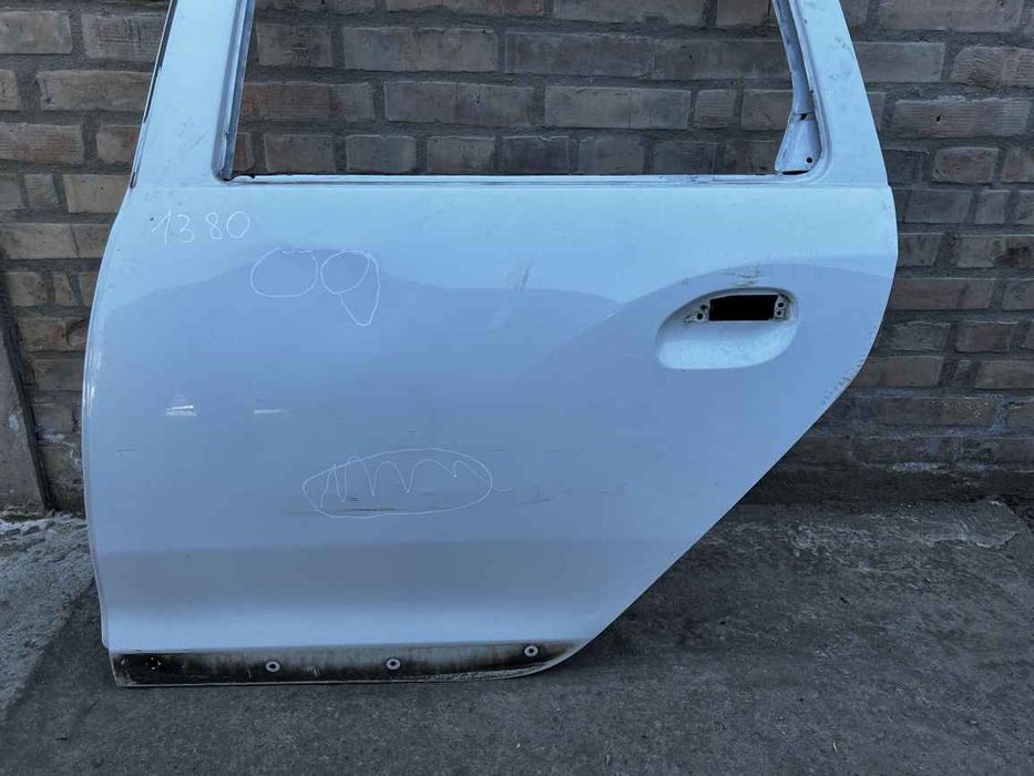 Renault (RVI) Logan 2 mcv 13- двері Зад L дефект DR1380 821017241R