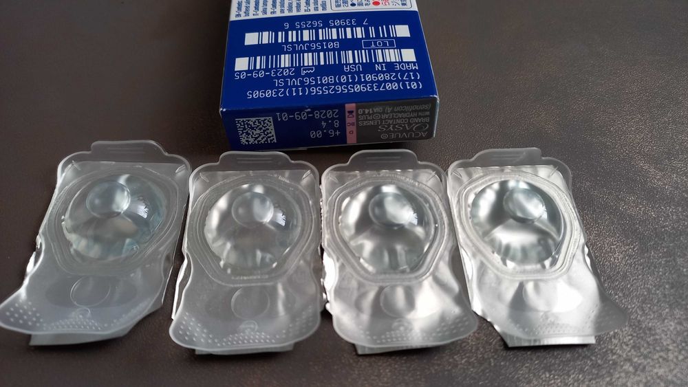 Szkła kontaktowe Acuvue Oasys Hydraclear plus +6.00  (8.4  14.0) 4szt.